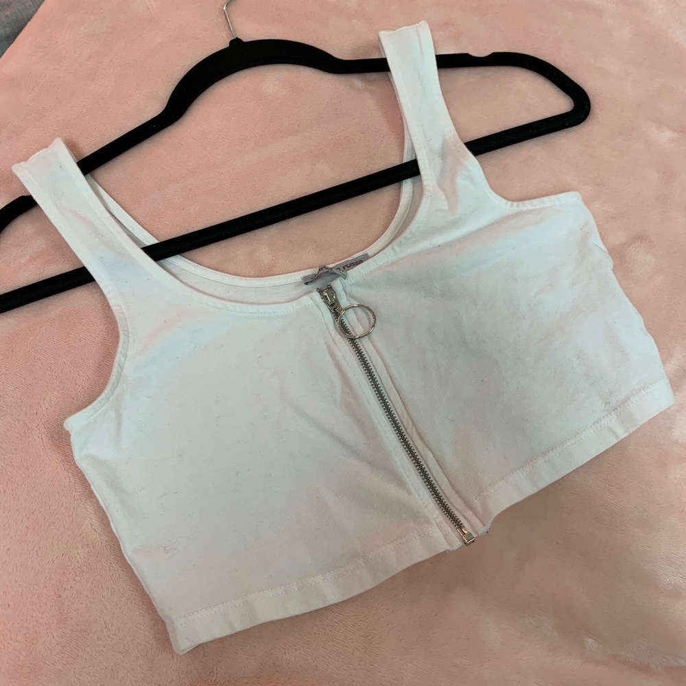 Cropped white zipper shirt